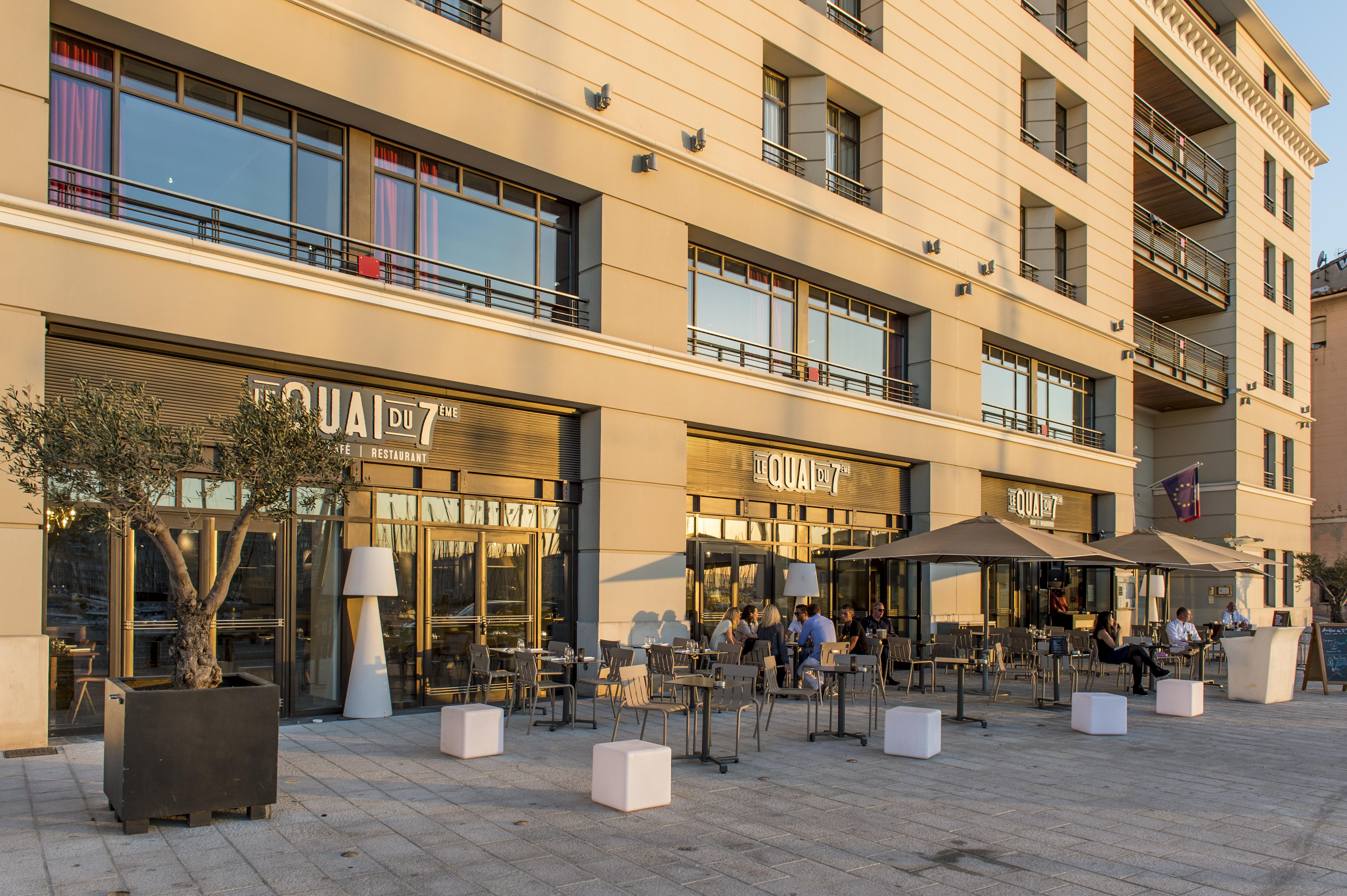 Radisson Blu Hotel Marseille Vieux Port Exterior photo